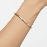 18K Armreif Elyndra – wasserfest